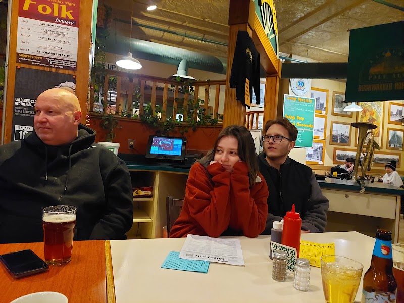 Bushwakker Brewpub photo 9