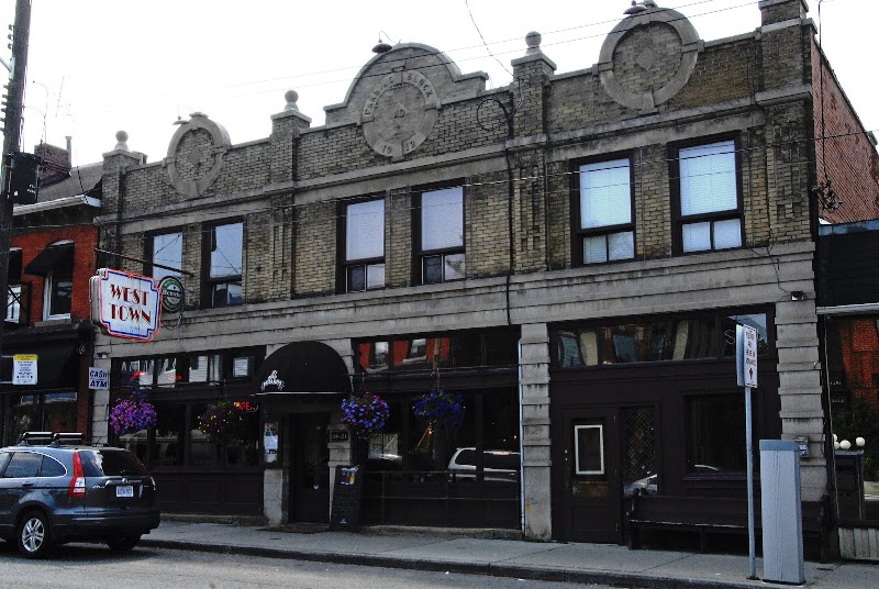 West Town Bar & Grill photo 6