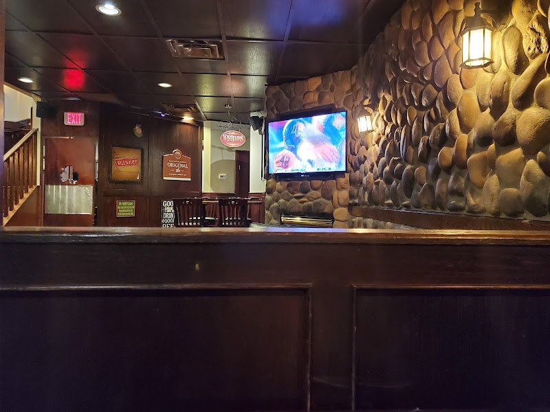 O'Sheas Irish Pub photo 6