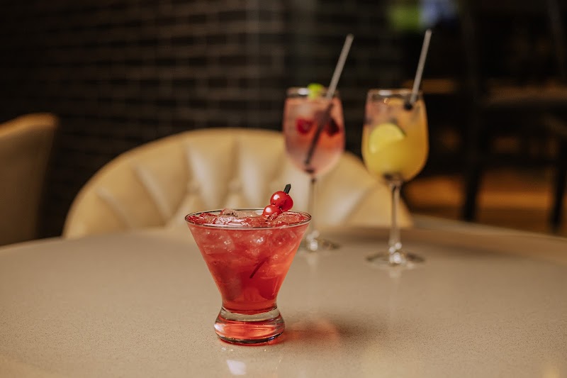 Tapps Sports Lounge & Grill photo 6
