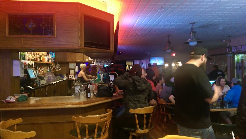 Colonial Pub & Grill photo 2