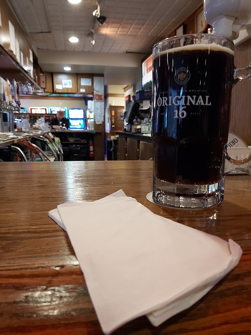 Colonial Pub & Grill photo 4