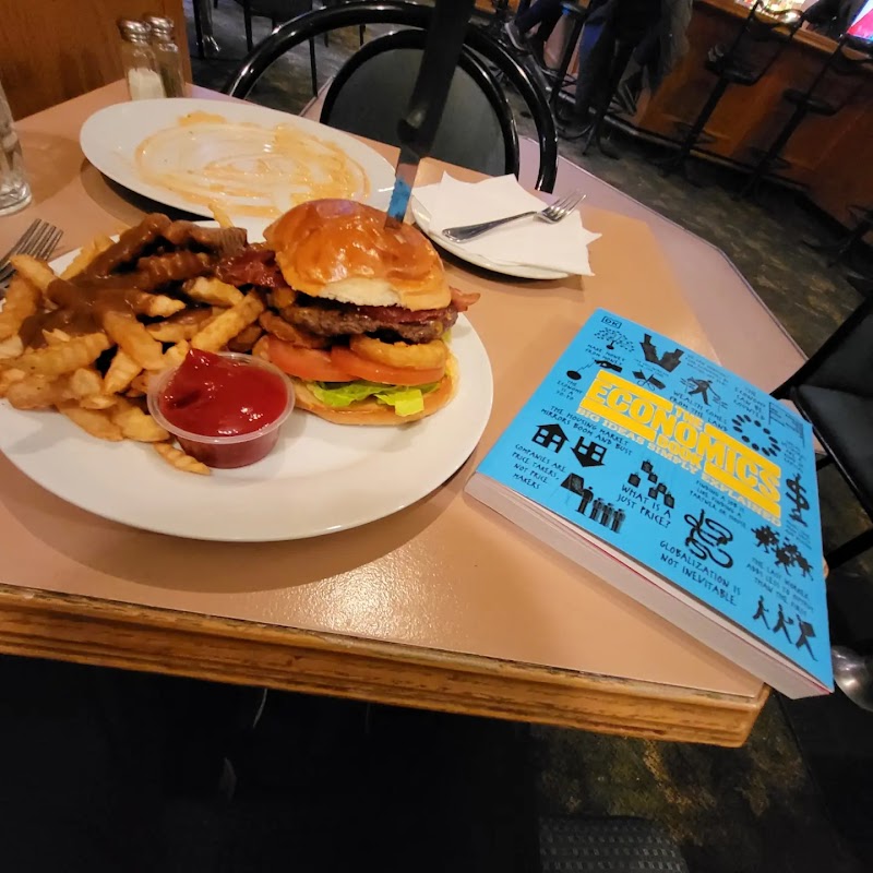 Se7en 33 Bar & Grill photo 9
