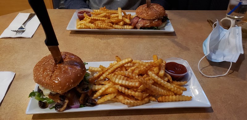 Se7en 33 Bar & Grill photo 7