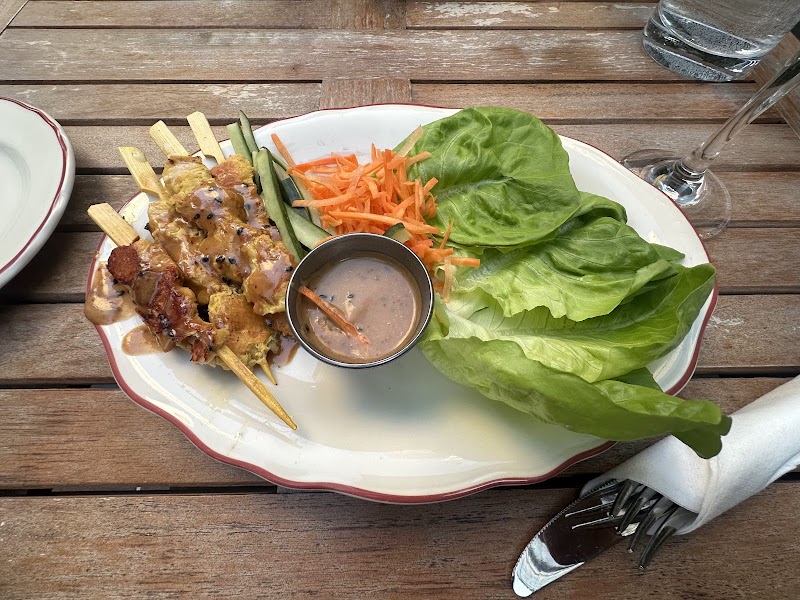 Everyside - Social Eatery & Taphouse photo 4