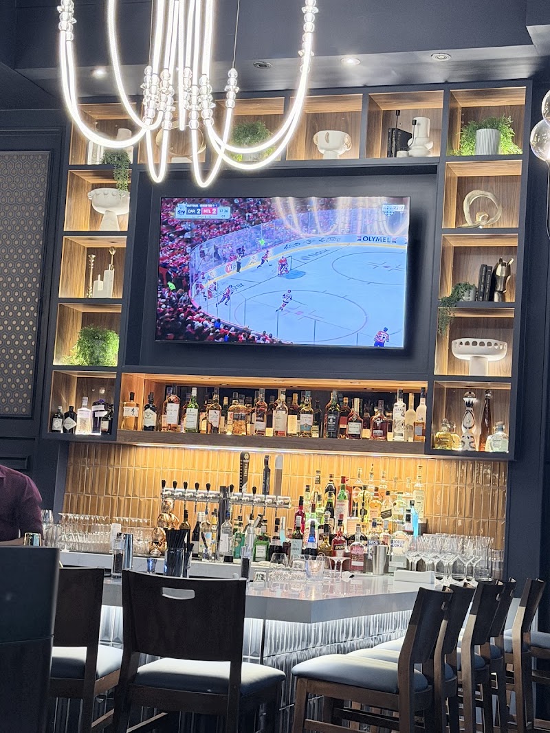 Nova Kitchen & Bar