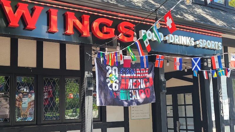 WINGS Restaurants & Pubs - Port Moody photo 6