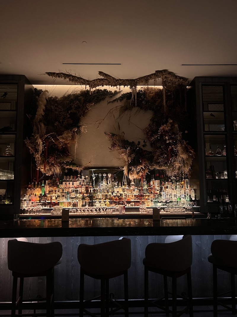 Flora Lounge photo 4
