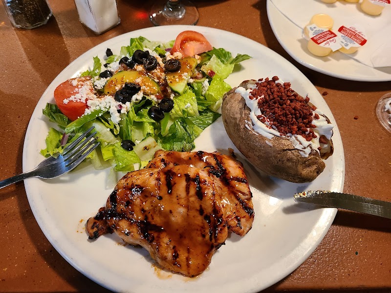 Coliseum Mediterranean Grill photo 2