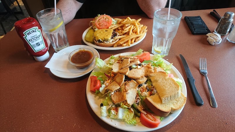 Coliseum Mediterranean Grill photo 5