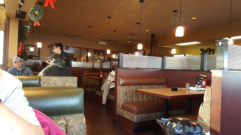 Humpty's Big Plate Diner - Kindersley photo 7