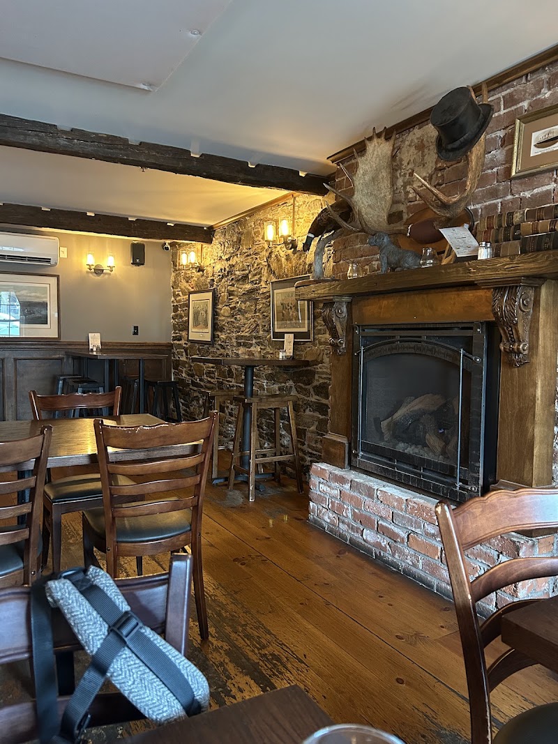 The Brown Hound Public House photo 6