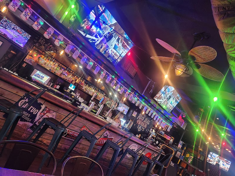 Kai Brady's | Fancy Dive Bar photo 5
