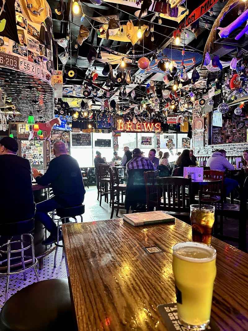 Leopold's Tavern - Regina North photo 3