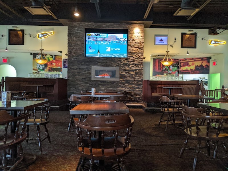 The Black Grasshopper Pub & Eatery