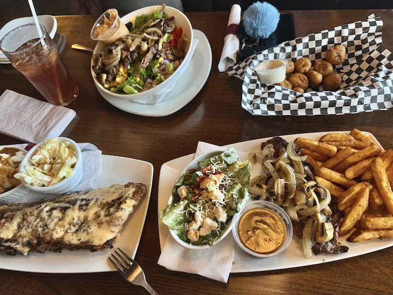 The Black Grasshopper Pub & Eatery photo 2
