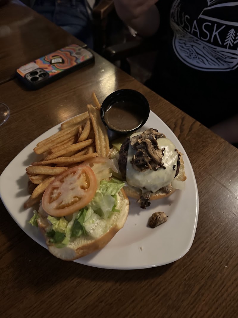 The Black Grasshopper Pub & Eatery photo 7