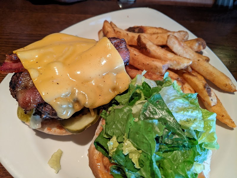 The Black Grasshopper Pub & Eatery photo 9