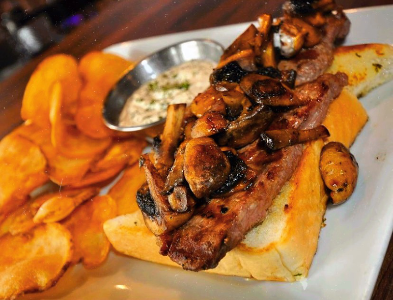 Bridges Ale House & Eatery photo 5