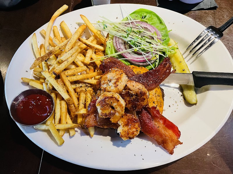 Lou’s Grill photo 4
