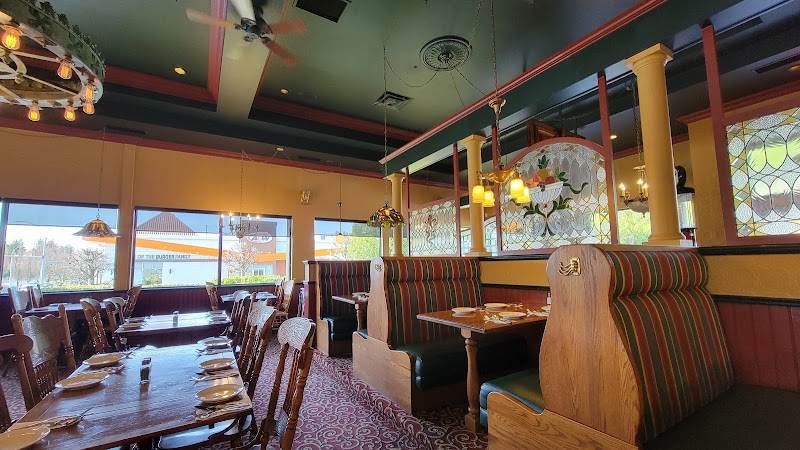 Old Spaghetti Factory photo 2