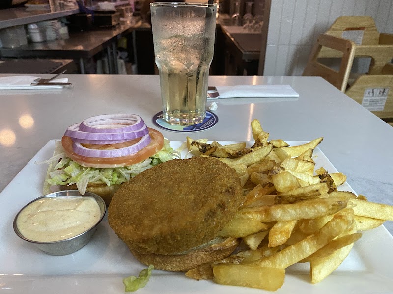 Bin 4 Burger Lounge photo 7