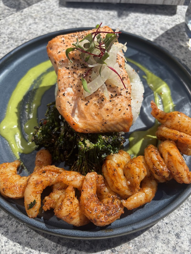 Earls Brentwood photo 5