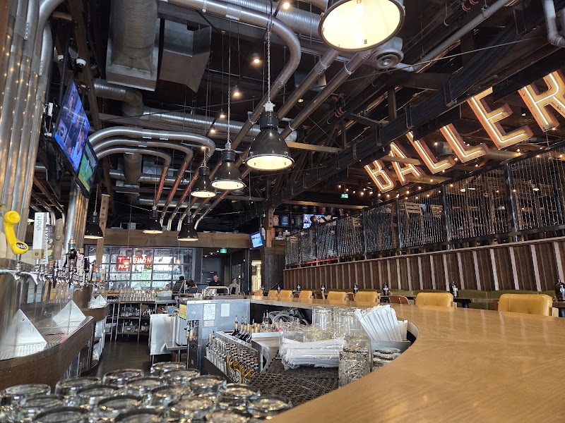 Craft Beer Market Downtown photo 3