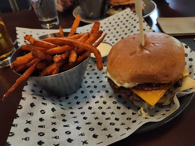 Hudsons Downtown photo 7