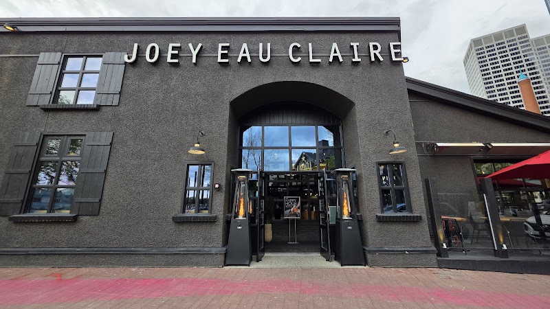 Joey Eau Claire photo 6