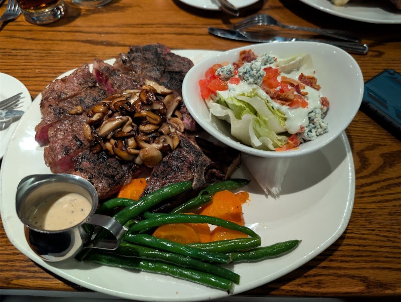 Keg Macleod Trail photo 5