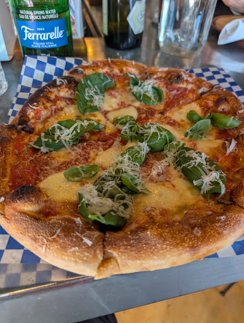 Posto Pizzeria and Bar photo 3