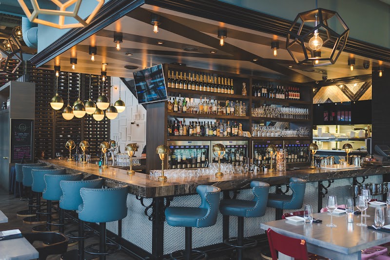 Vin Room West