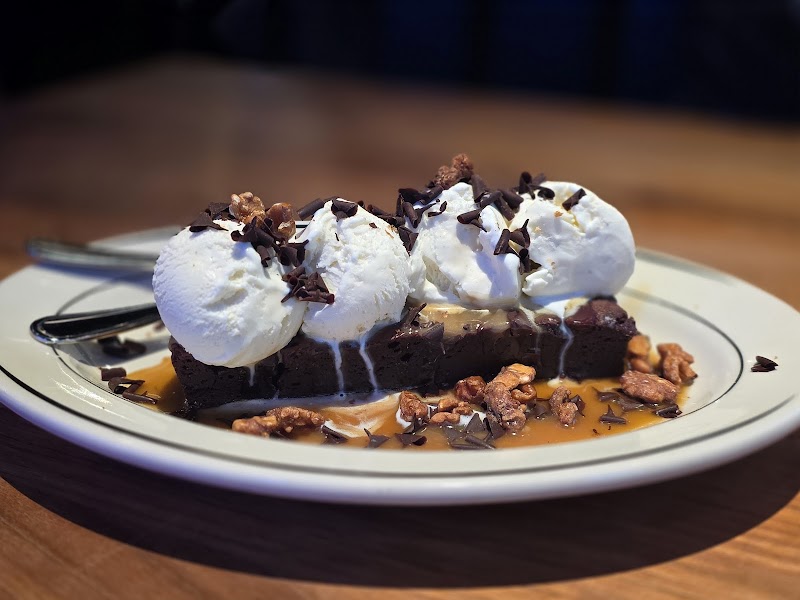 Brown’s Socialhouse – Schoolhouse photo 3