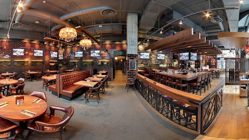 Brown’s Socialhouse – Town Center