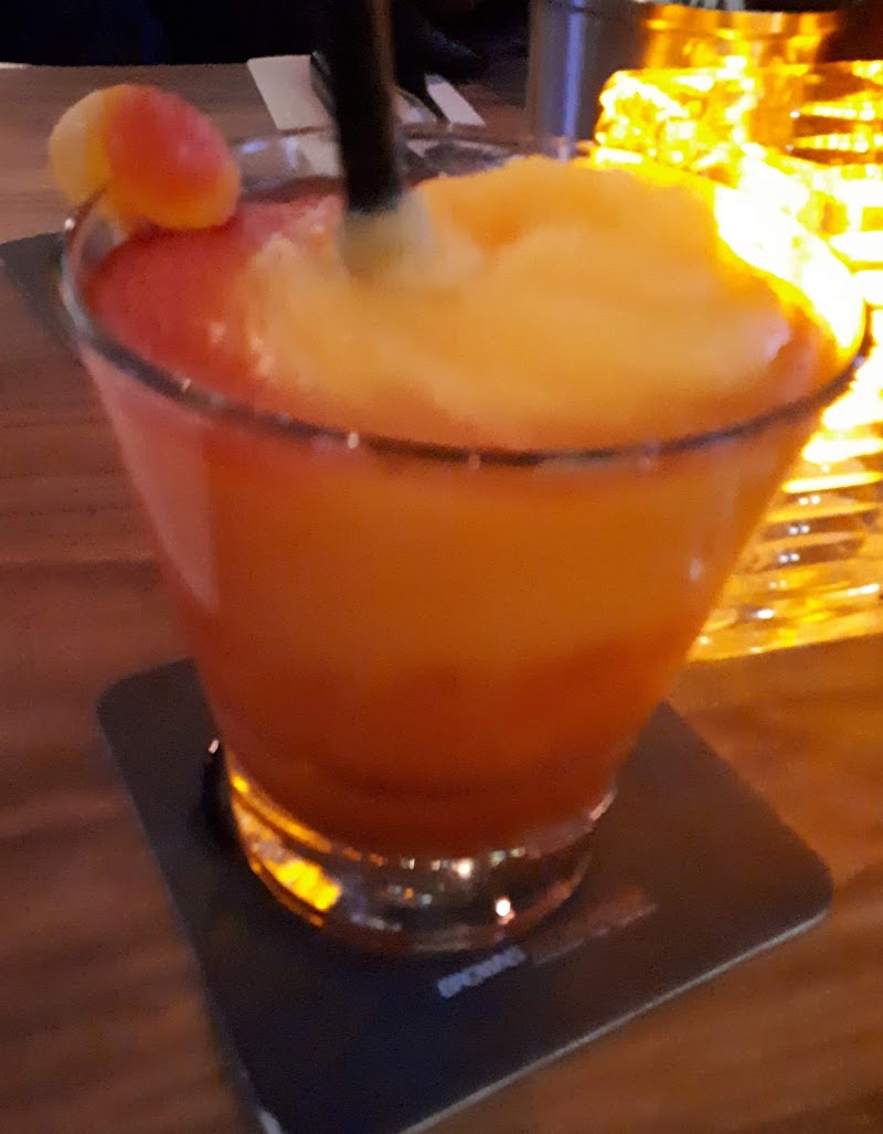 Brown’s Socialhouse – Town Center photo 4