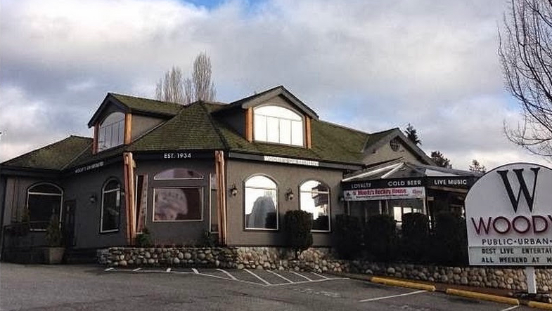 Woody’s Pub photo 3
