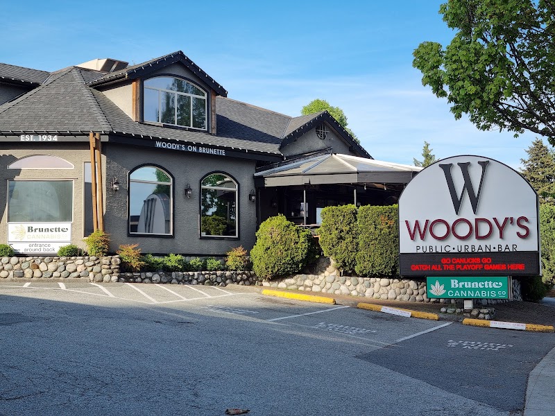 Woody’s Pub photo 6