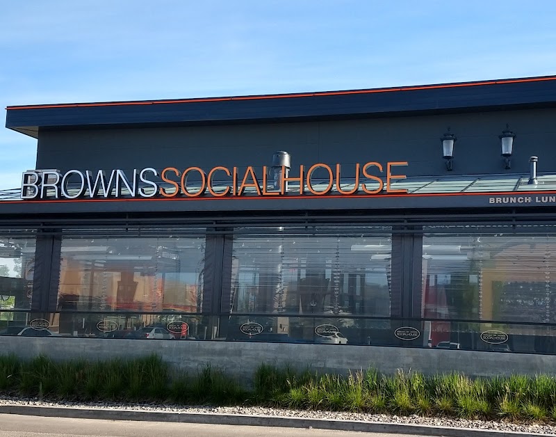 Browns Socialhouse Albany photo 4