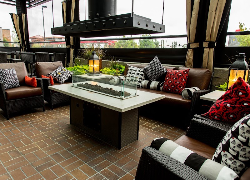Browns Socialhouse Albany photo 9