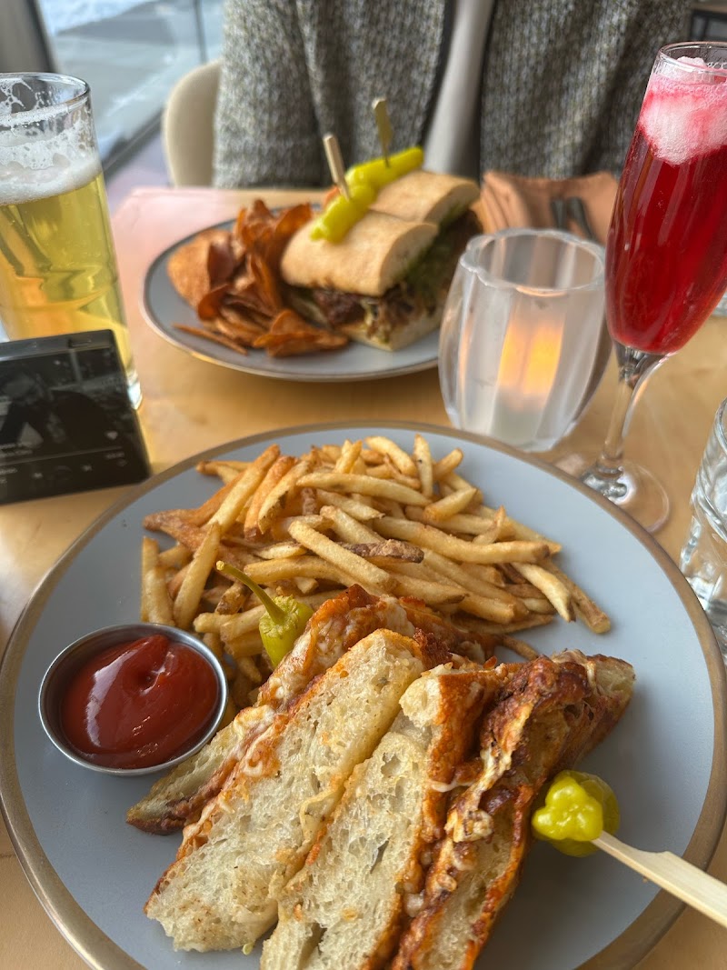 Kindred Food + Drink photo 5