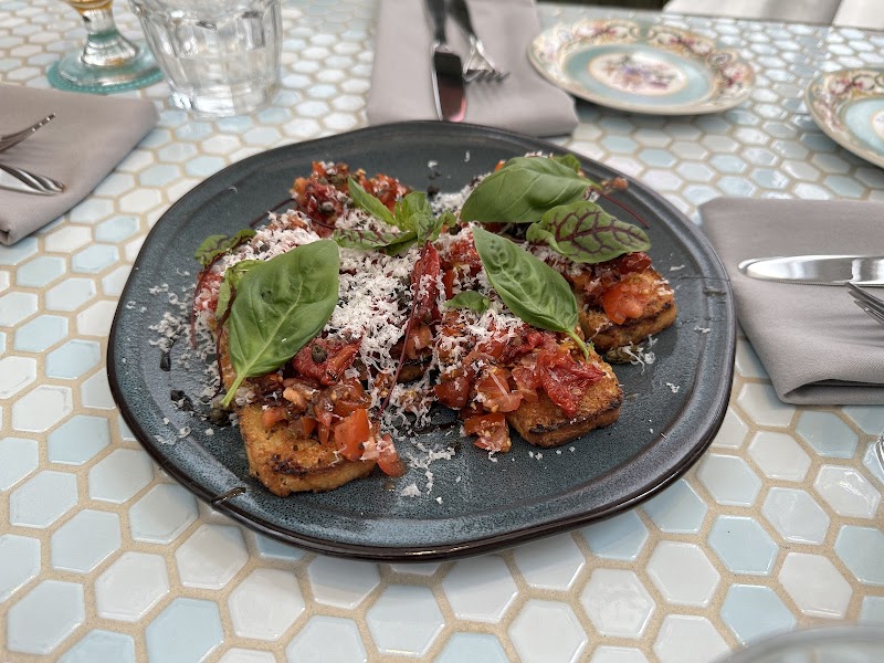 Kindred Food + Drink photo 9