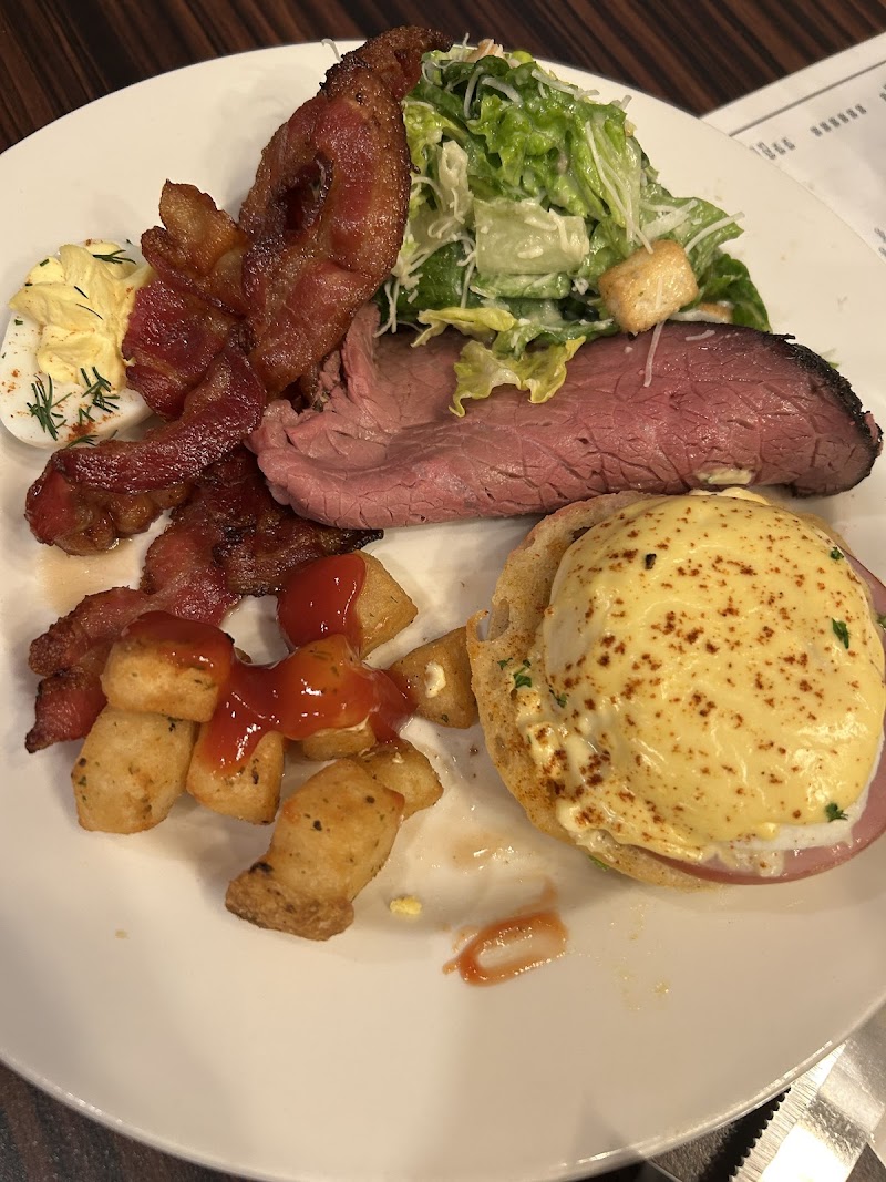 Sawmill Prime Rib & Steak House photo 10