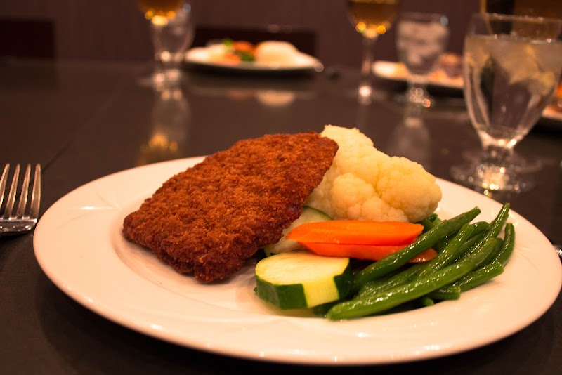 Vee Restaurant & Lounge photo 10