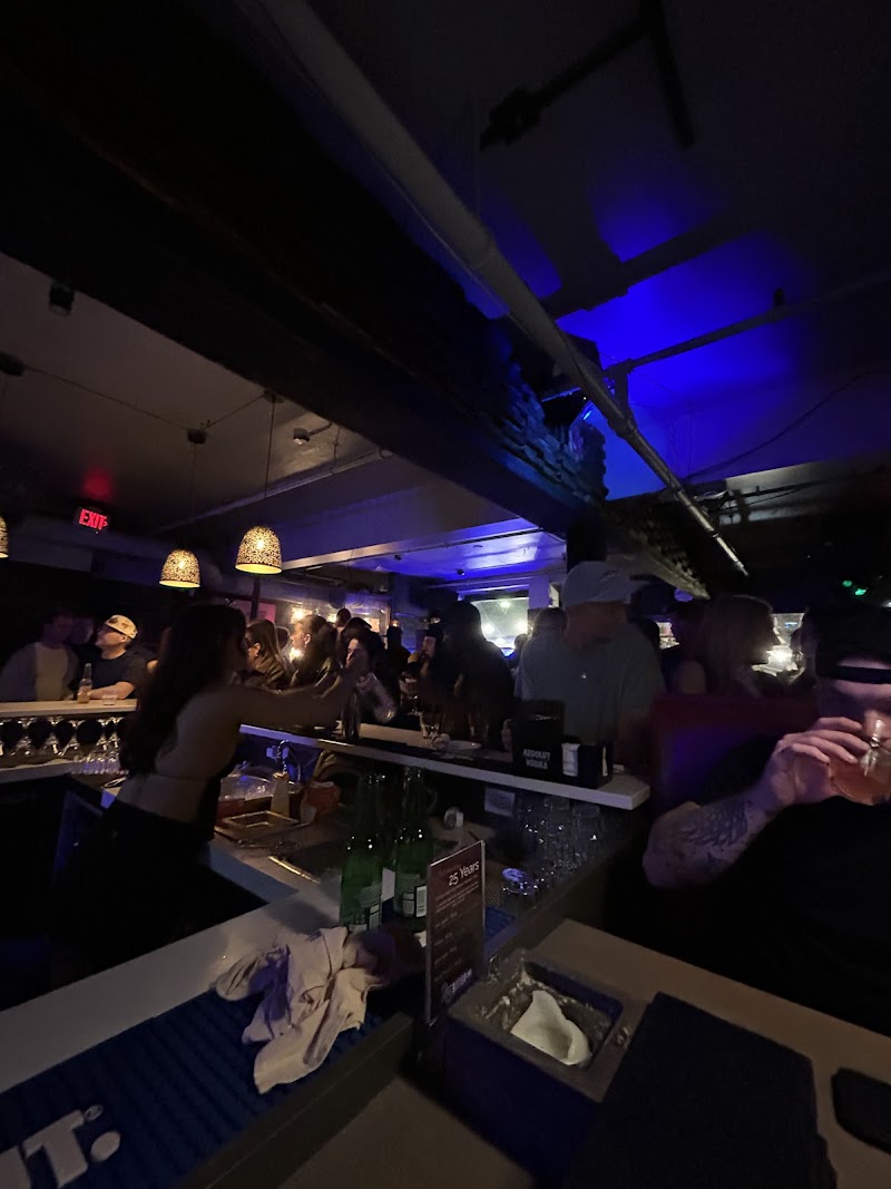 Bitter End Martini Bar & Restaurant photo 4