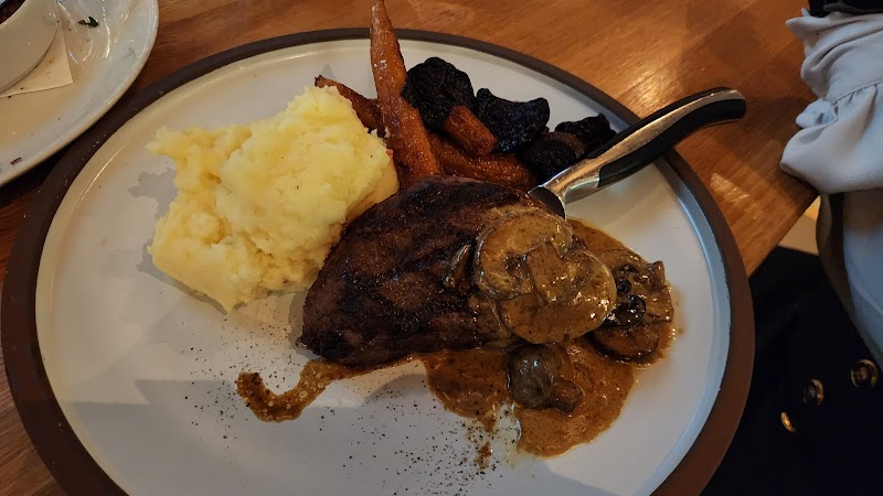 Moxies Halifax photo 8