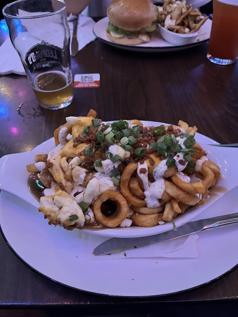 Leopold's Tavern - Warman photo 3