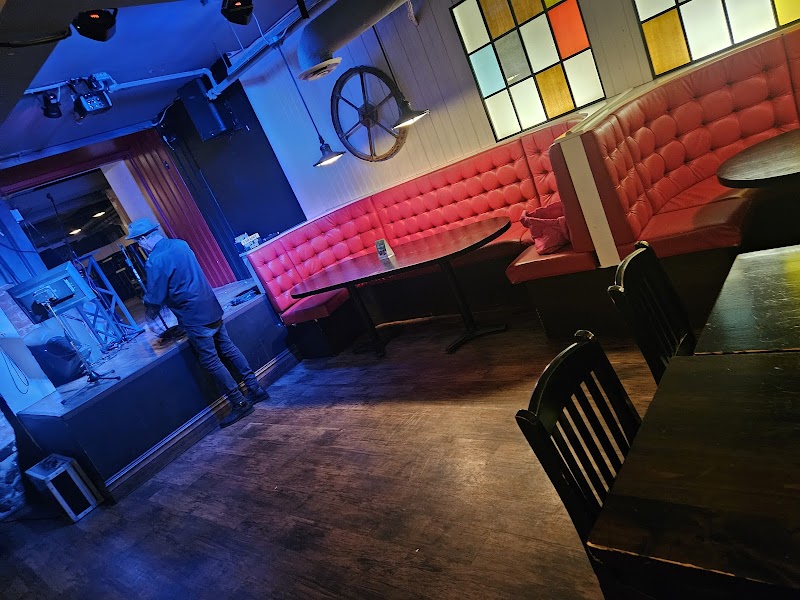 The Auction House photo 4