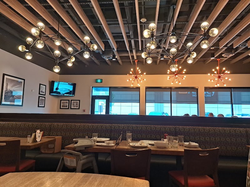Boston Pizza - Stonebridge photo 7