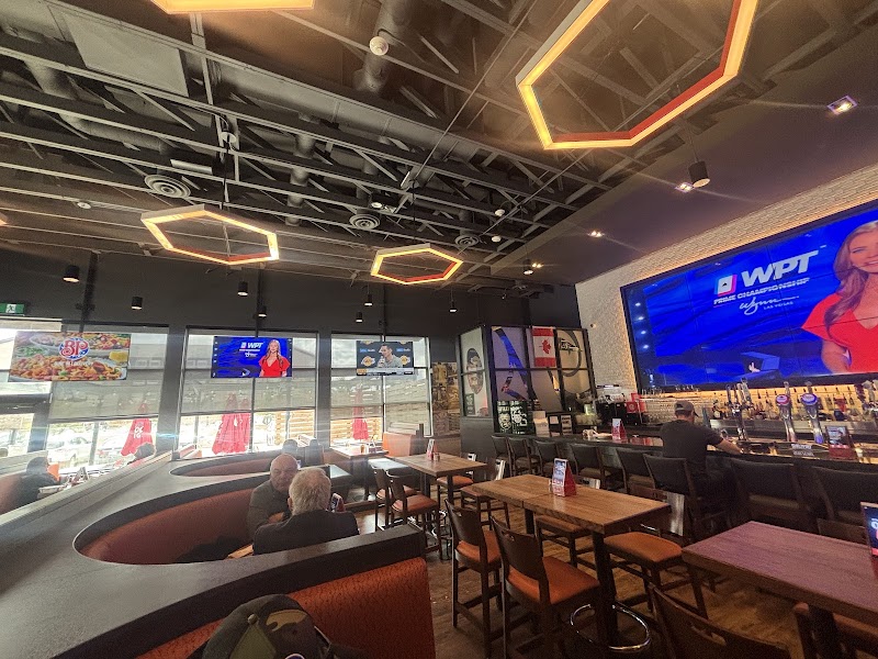 Boston Pizza - Stonebridge photo 8